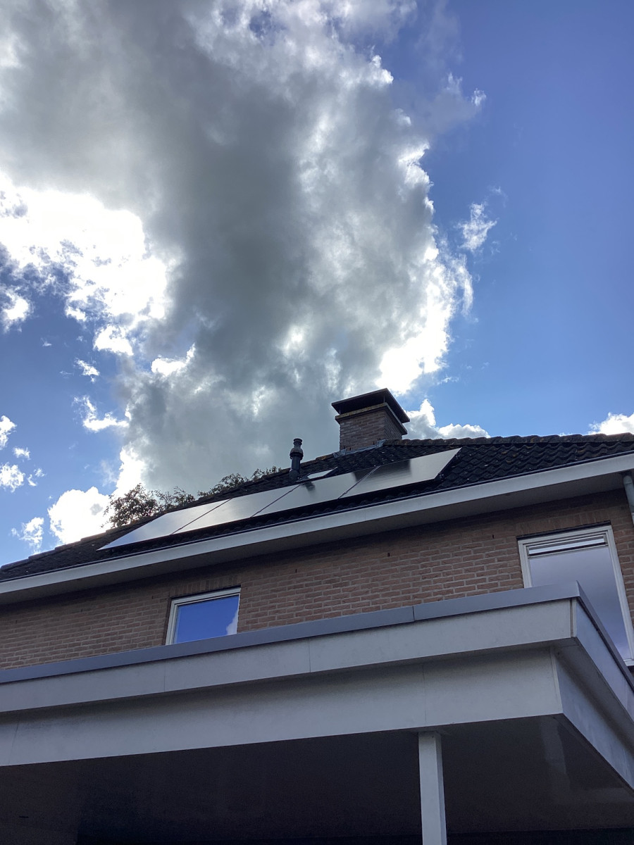zonnepanelen Tuk 15 panelen