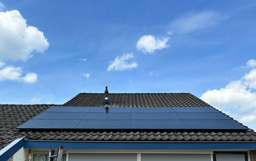 zonnepanelen Wanneperveen 12 panelen