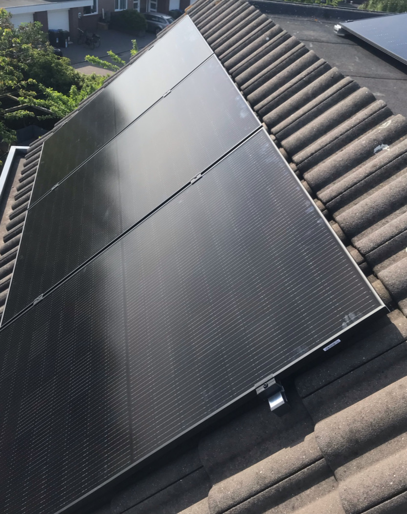 zonnepanelen Leiden 11 panelen