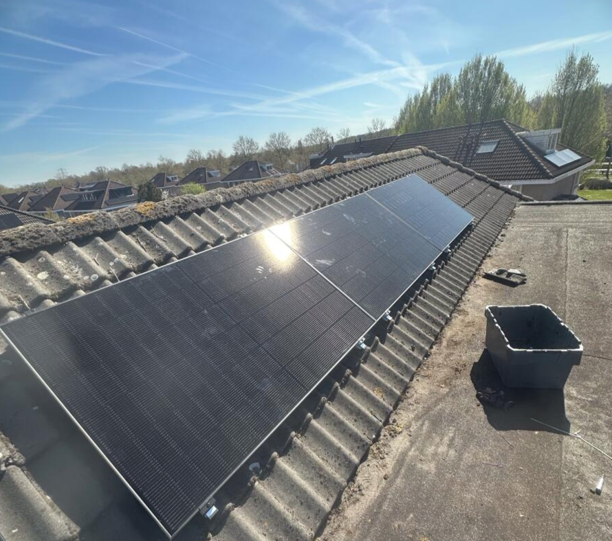 zonnepanelen Best 12 panelen