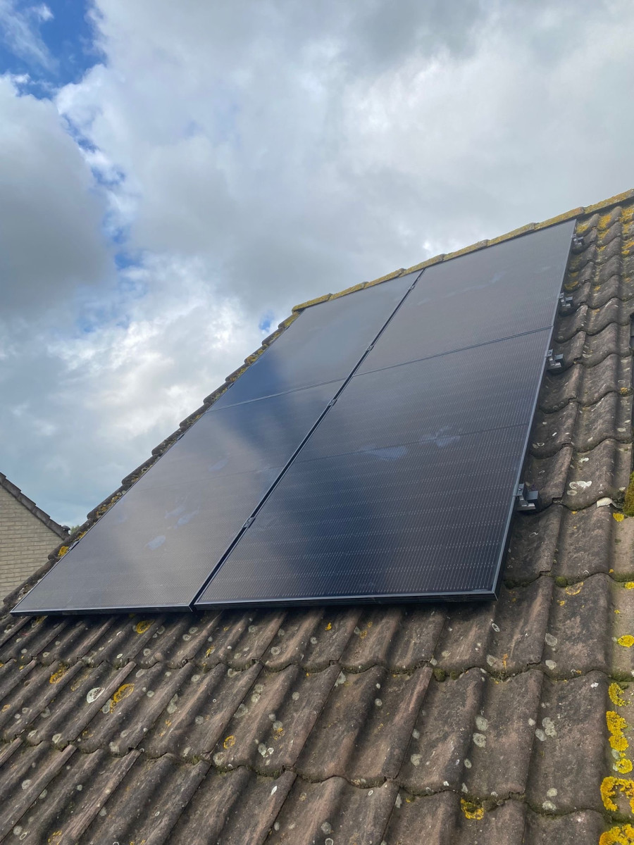 zonnepanelen Hoek 10 panelen