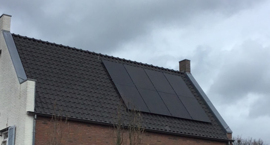 zonnepanelen Best 8 panelen